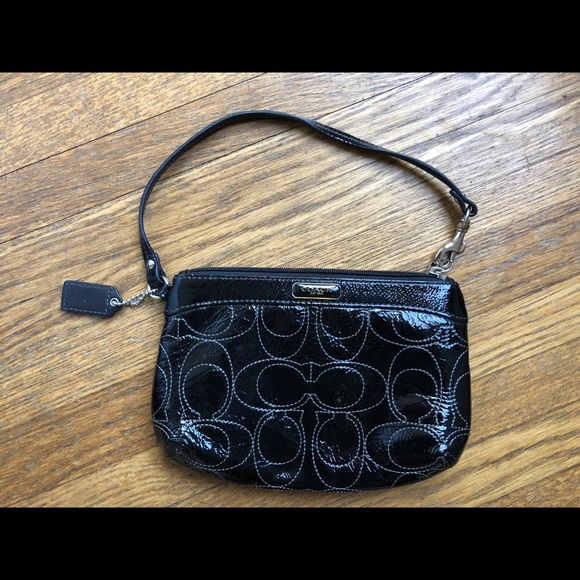 COACH Wristlet - Black Patent Leather - Picture 1 of 2